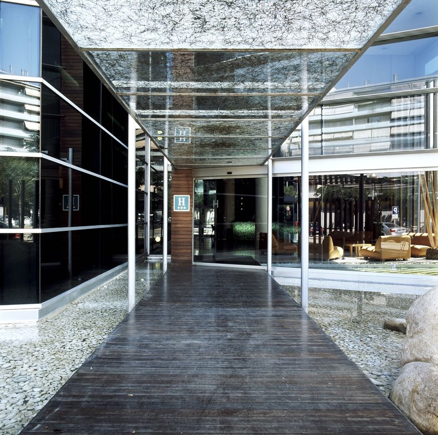Ac Hotel Som By Marriott L'Hospitalet de Llobregat Exterior photo